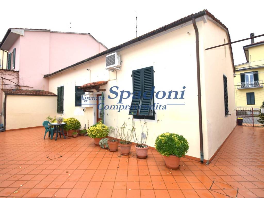 casa indipendente in vendita a Montecatini-Terme in zona Vico
