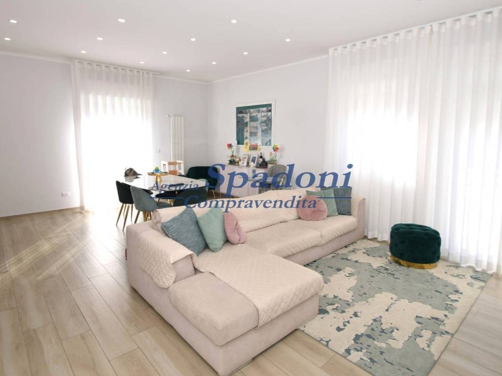 appartamento in vendita a Montecatini-Terme in zona Vico