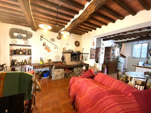 casa indipendente in vendita a Montecatini-Terme in zona Nievole