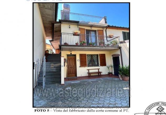 appartamento in vendita a Montecatini-Terme in zona Vico