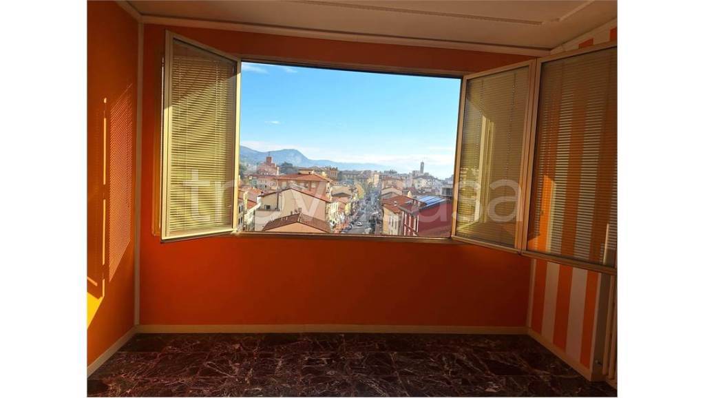 appartamento in vendita a Montecatini-Terme in zona Vico