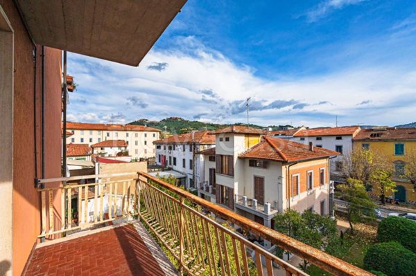 appartamento in vendita a Montecatini-Terme in zona Vico