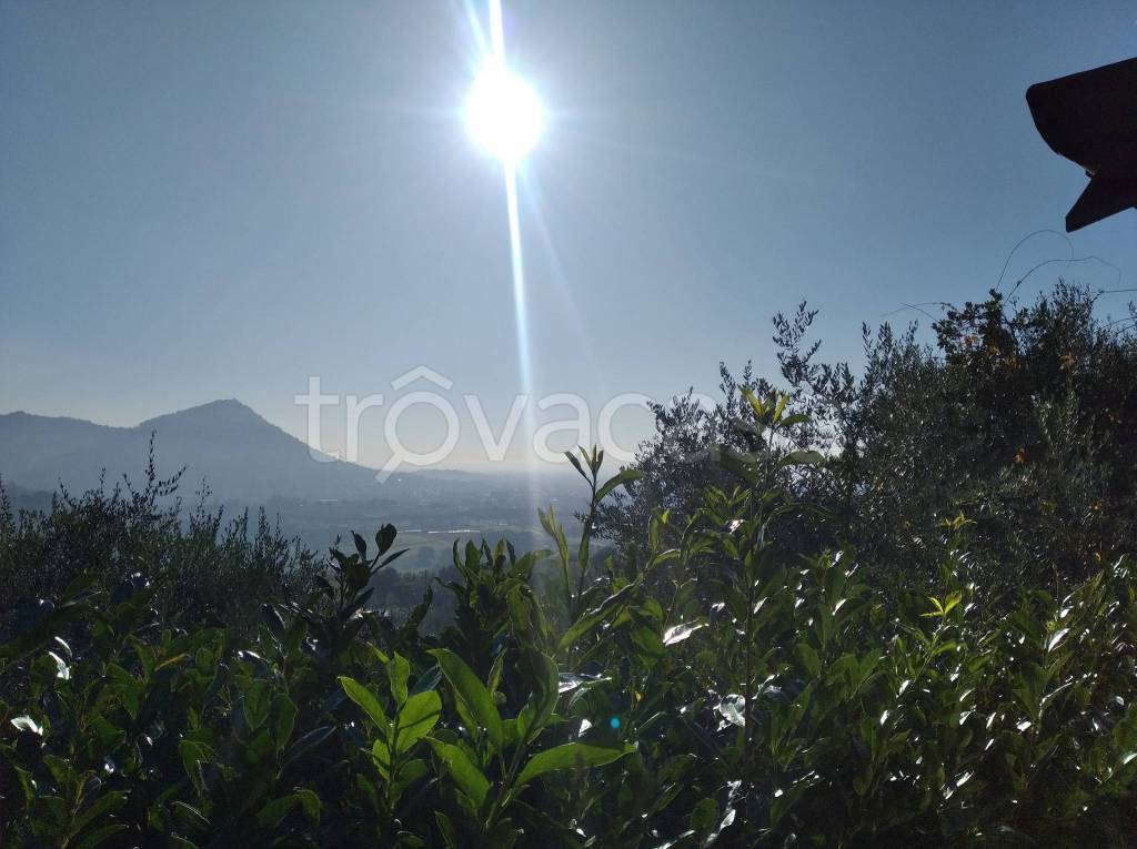 casa indipendente in vendita a Montecatini-Terme in zona Vico