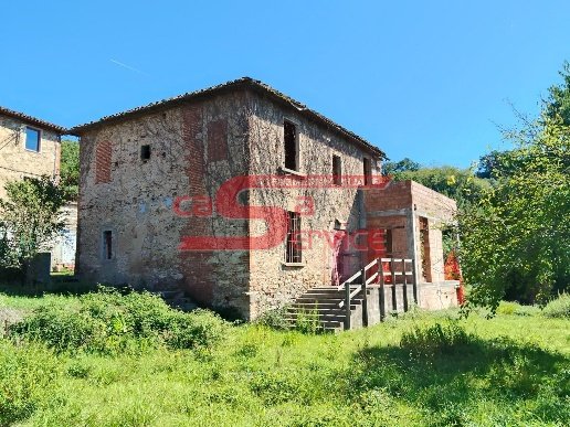 casa indipendente in vendita a Montecatini-Terme