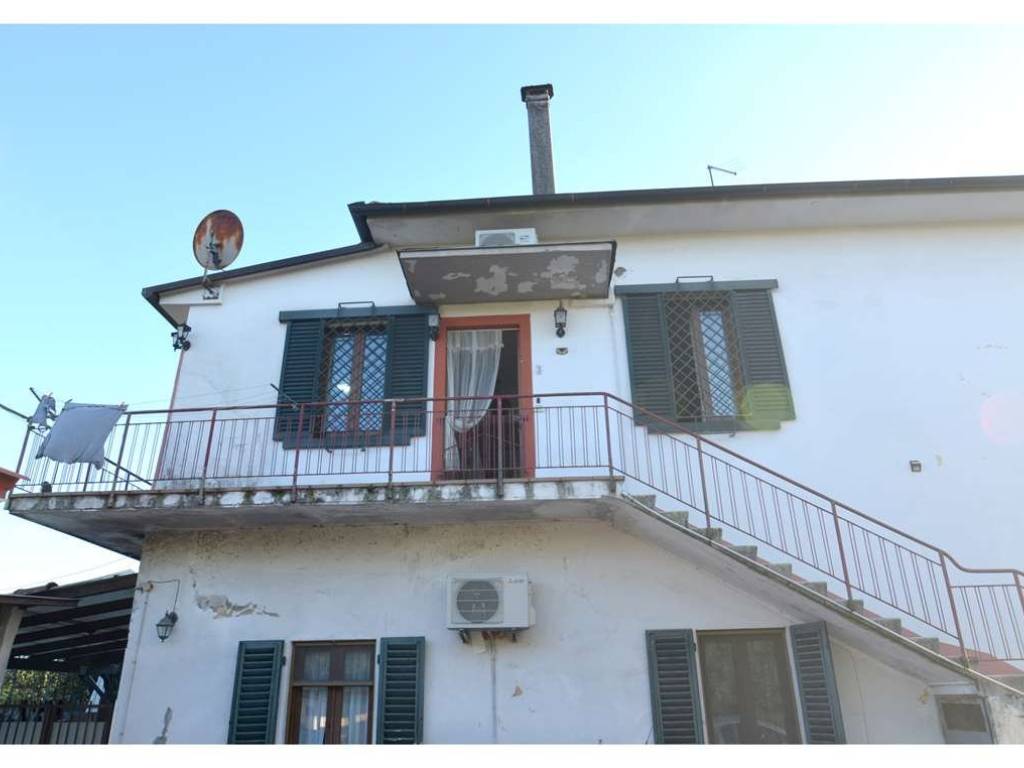 appartamento in vendita a Montecatini-Terme