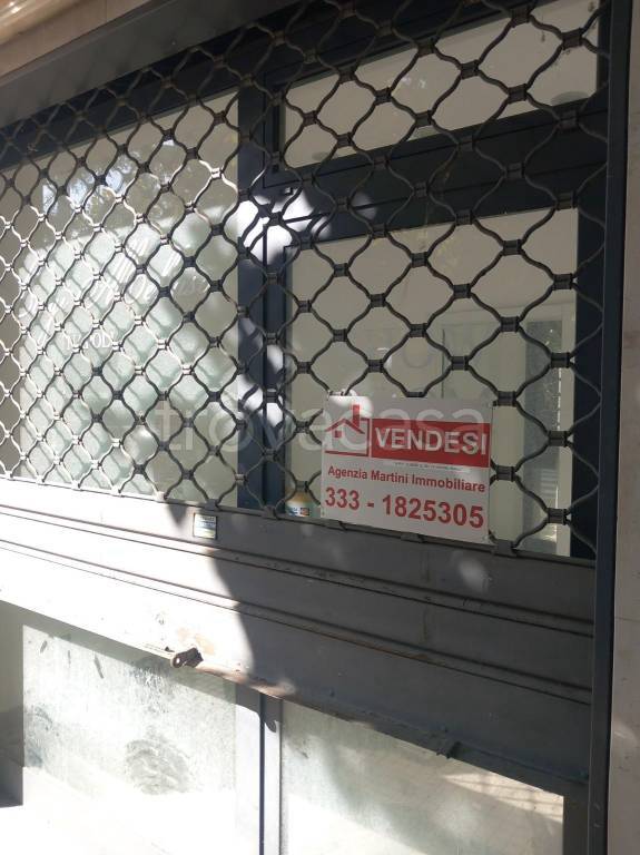 negozio in vendita a Montecatini-Terme in zona Vico