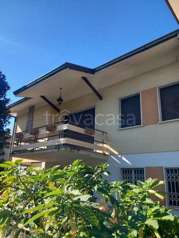 casa indipendente in vendita a Montecatini-Terme in zona Vico