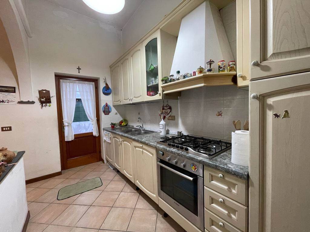 casa indipendente in vendita a Montecatini-Terme