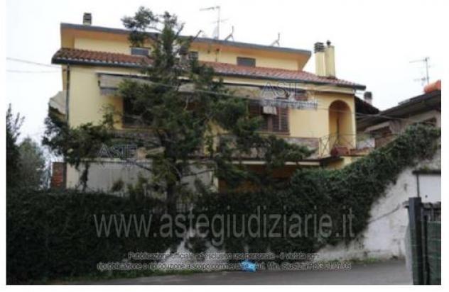 appartamento in vendita a Montecatini-Terme in zona Vico