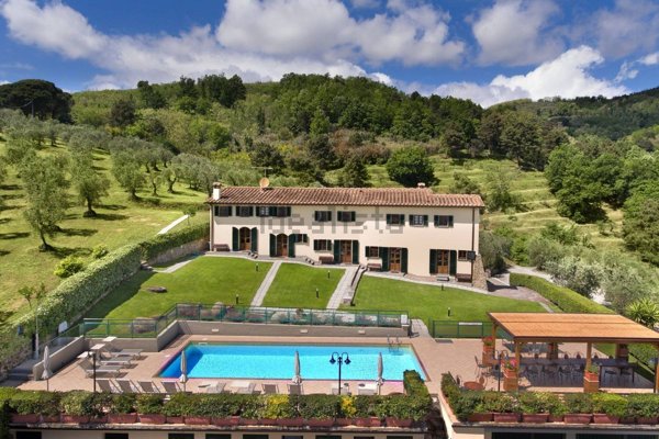 casa indipendente in vendita a Montecatini-Terme