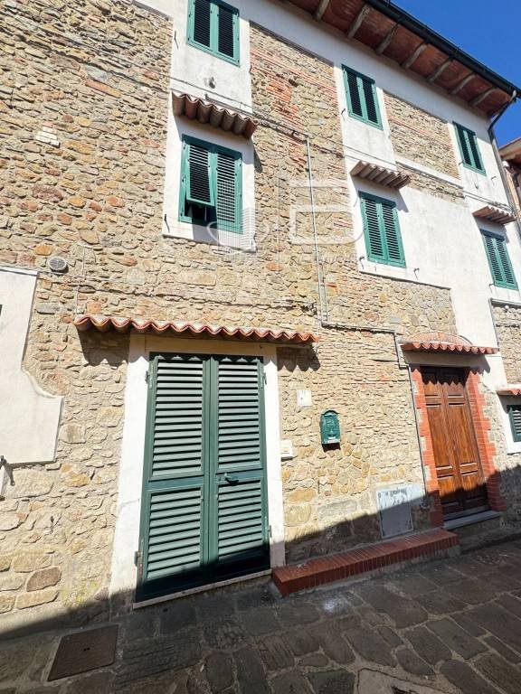 casa indipendente in vendita a Montecatini-Terme in zona Montecatini Alto