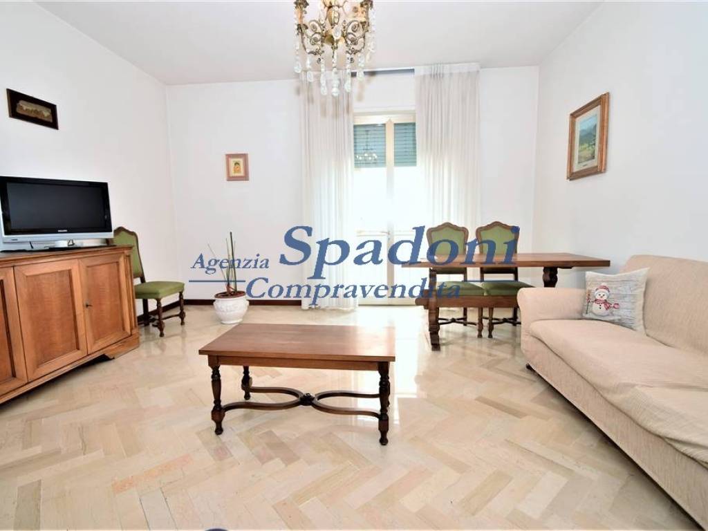 appartamento in vendita a Montecatini-Terme in zona Vico