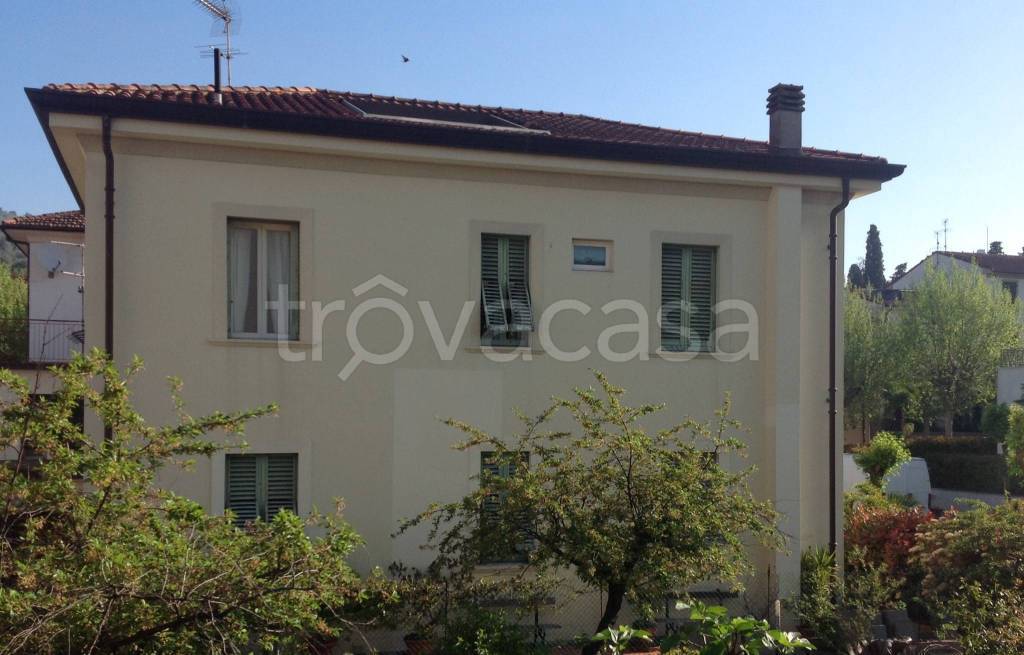 casa indipendente in vendita a Montecatini-Terme in zona Vico