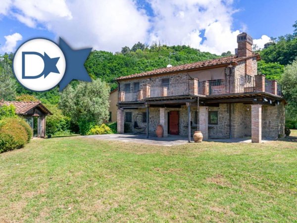 casa indipendente in vendita a Montecatini-Terme in zona Vico