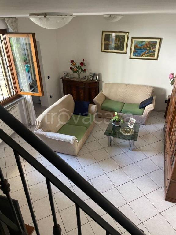 casa indipendente in vendita a Montecatini-Terme in zona Vico