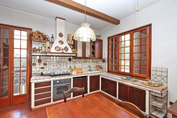 casa indipendente in vendita a Montecatini-Terme