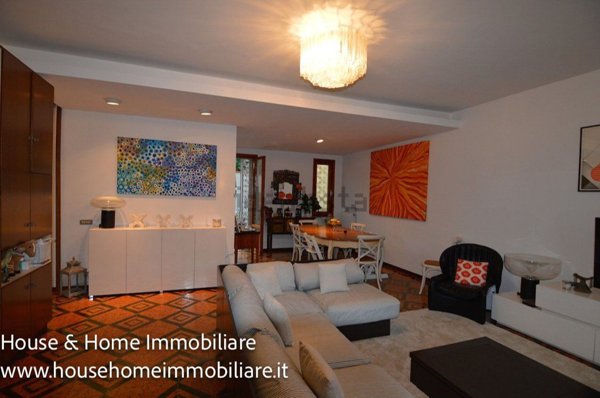 casa indipendente in vendita a Montecatini-Terme