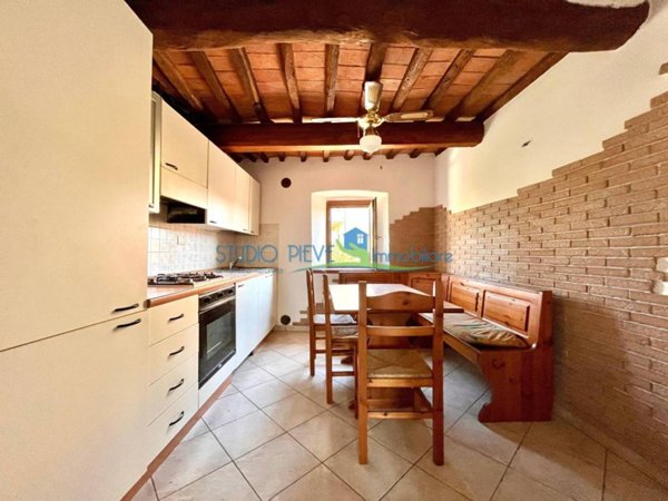 appartamento in vendita a Montecatini-Terme in zona Vico