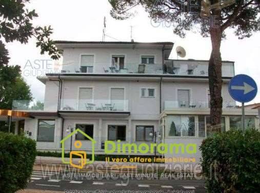 negozio in vendita a Montecatini-Terme