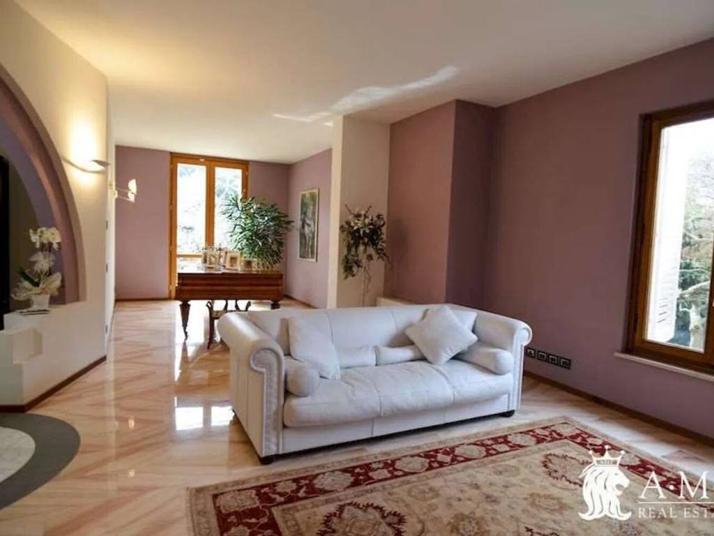 casa indipendente in vendita a Montecatini-Terme in zona Vico