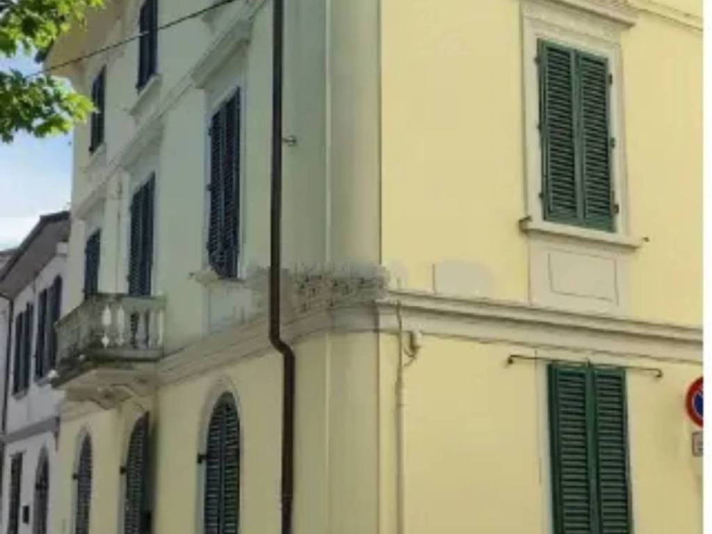 appartamento in vendita a Montecatini-Terme in zona Vico