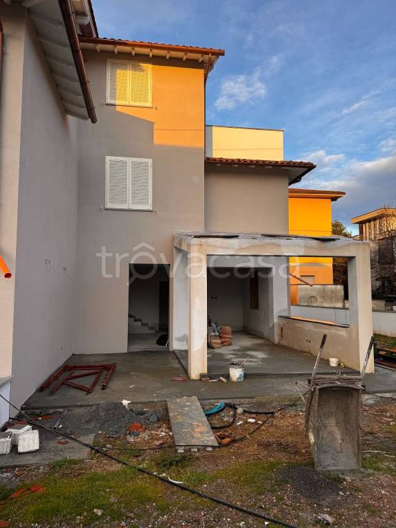 casa indipendente in vendita a Montecatini-Terme in zona Vico