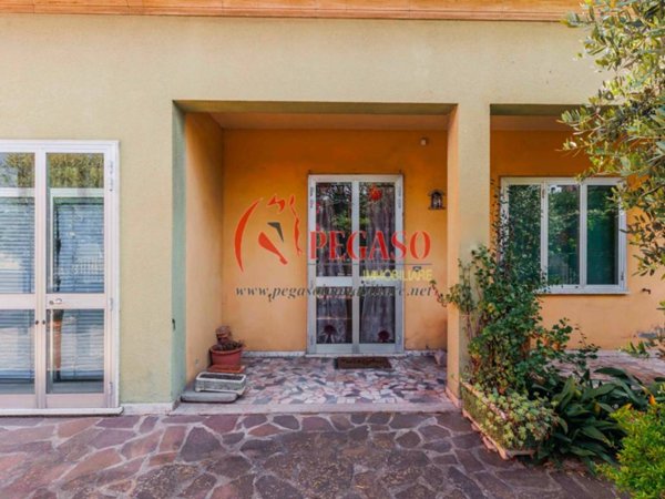 casa indipendente in vendita a Montecatini-Terme in zona Vico