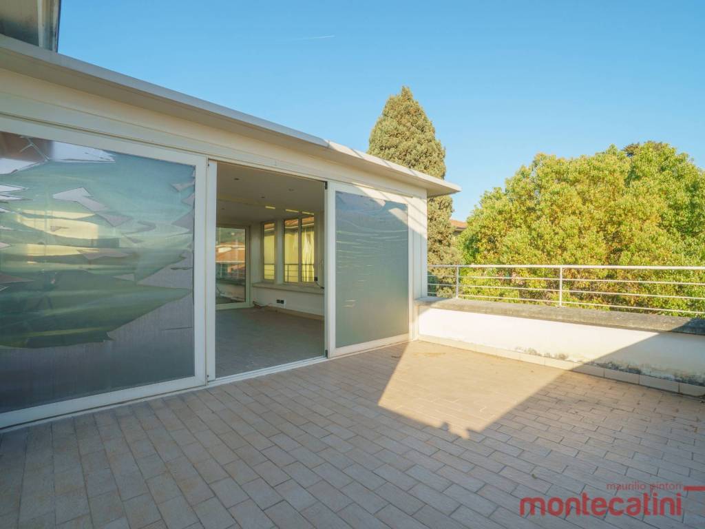appartamento in vendita a Montecatini-Terme