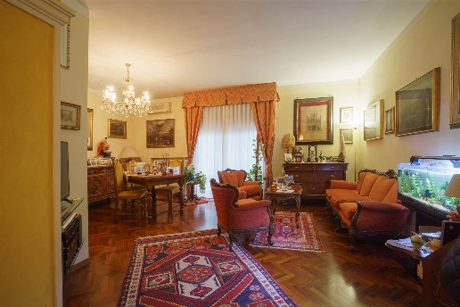 appartamento in vendita a Montecatini-Terme