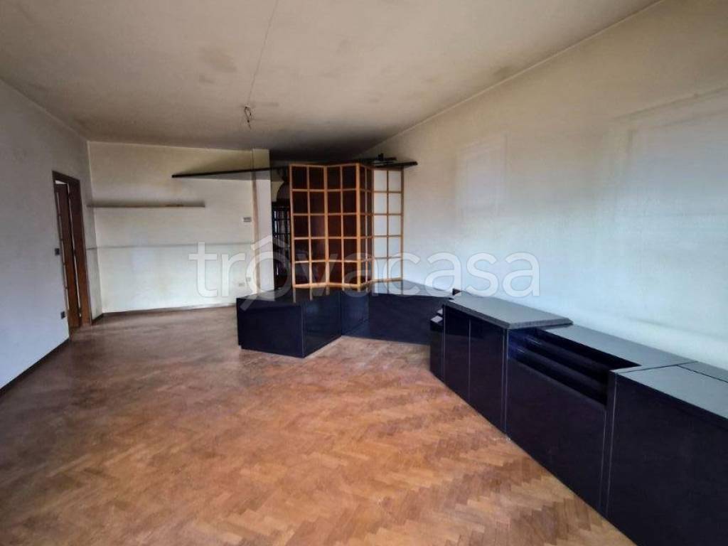 appartamento in vendita a Montecatini-Terme