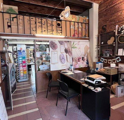 negozio in vendita a Montecatini-Terme