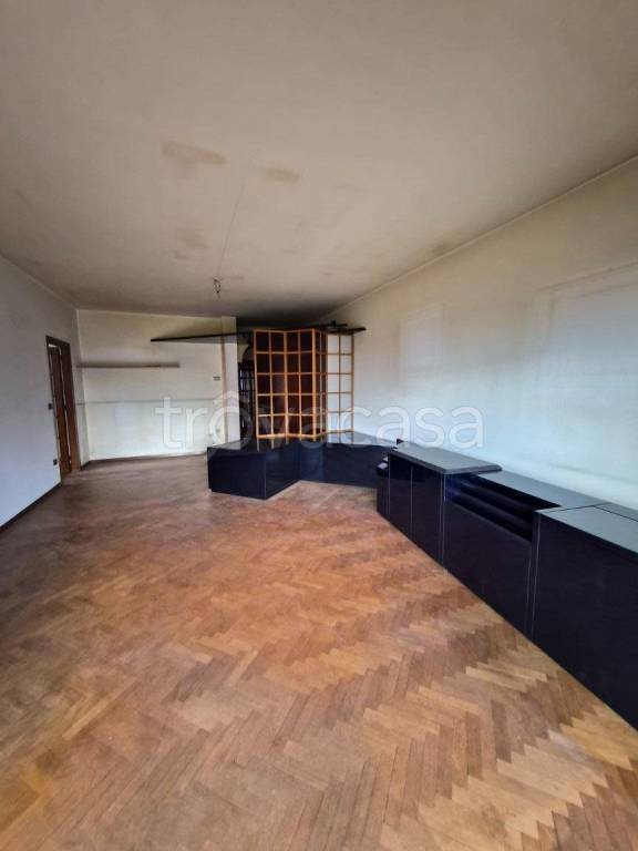 appartamento in vendita a Montecatini-Terme in zona Vico