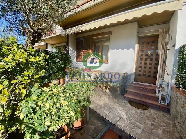 casa indipendente in vendita a Montecatini-Terme in zona Vico