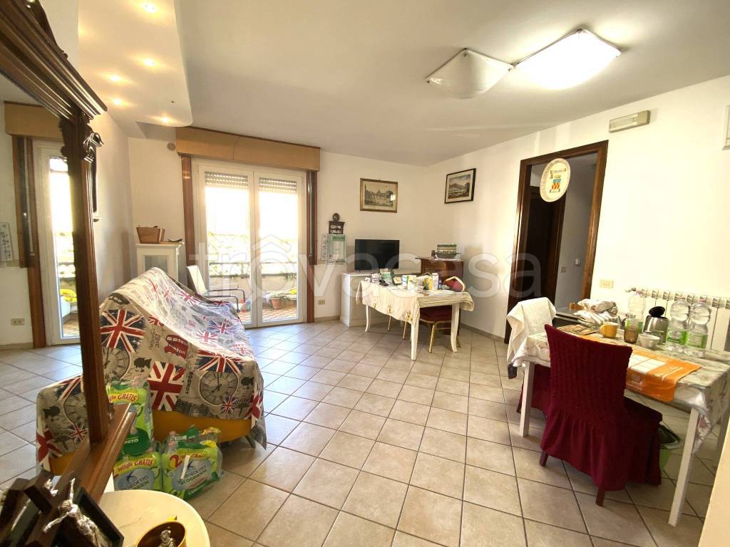 appartamento in vendita a Montecatini-Terme in zona Vico