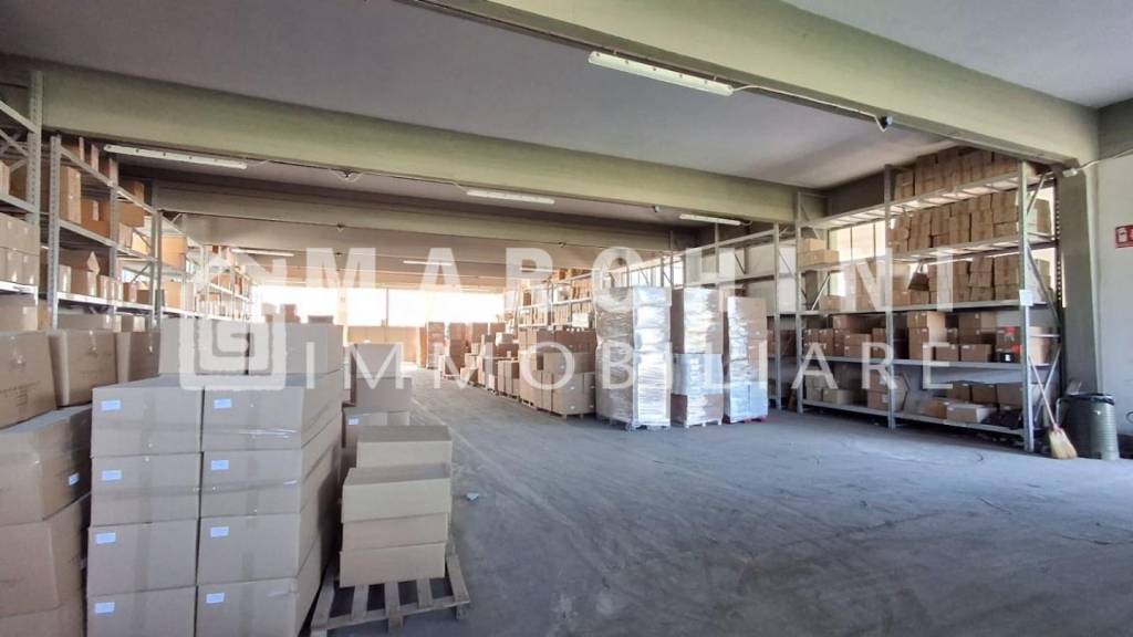 negozio in vendita a Montecatini-Terme