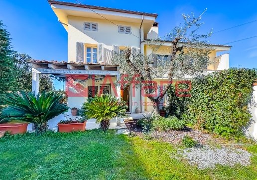 casa indipendente in vendita a Montecatini-Terme in zona Vico