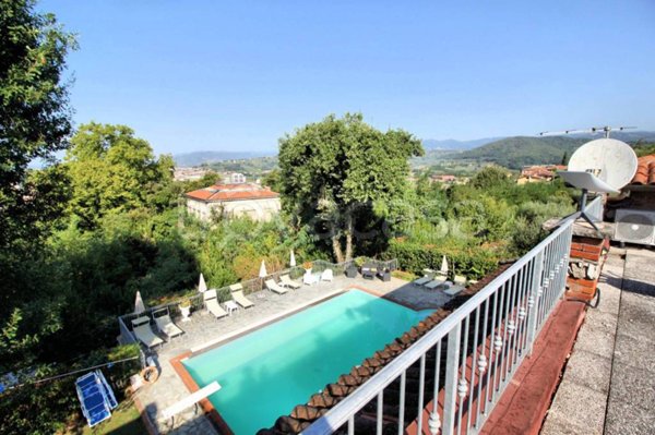 casa indipendente in vendita a Montecatini-Terme in zona Vico