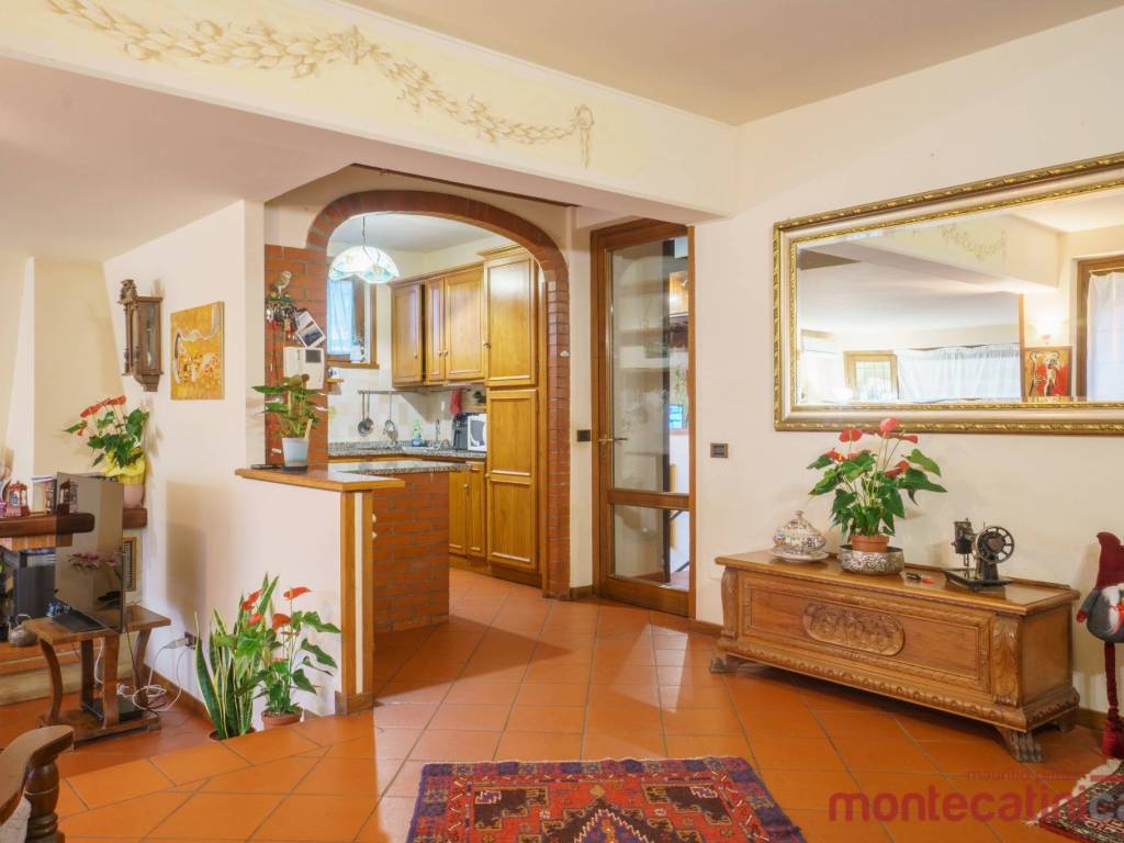 casa indipendente in vendita a Montecatini-Terme in zona Vico