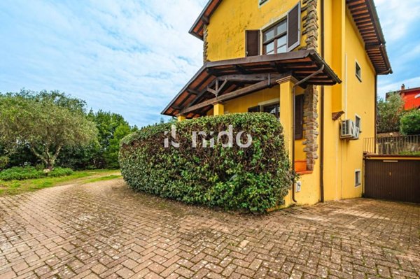 casa indipendente in vendita a Montecatini-Terme in zona Vico