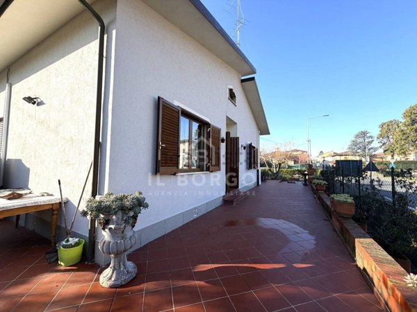 casa indipendente in vendita a Montecatini-Terme