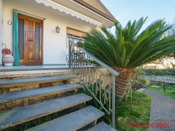 casa indipendente in vendita a Montecatini-Terme in zona Vico