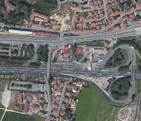 locale commerciale in vendita a Montecatini-Terme in zona Vico