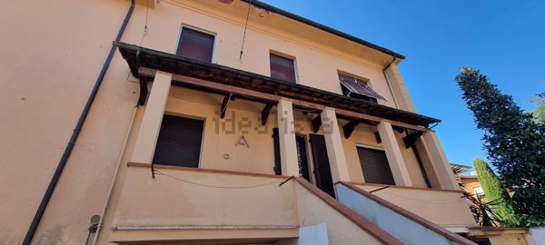 casa indipendente in vendita a Montecatini-Terme