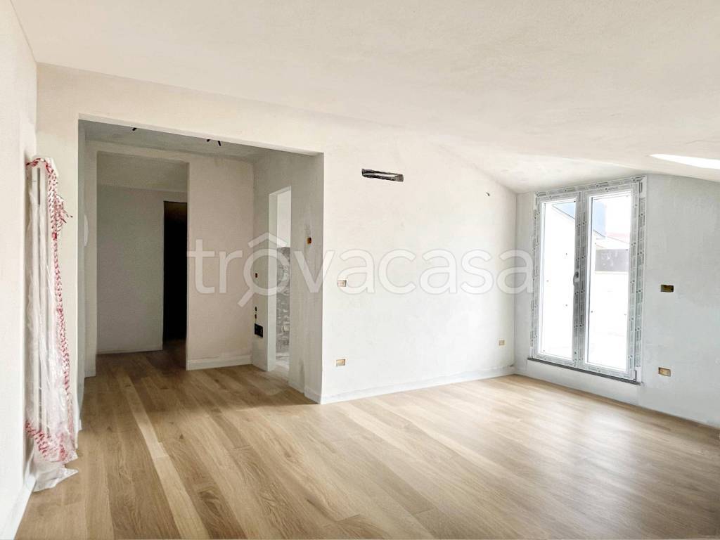 appartamento in vendita a Montecatini-Terme in zona Vico