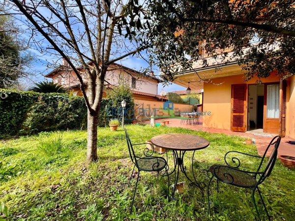 appartamento in vendita a Montecatini-Terme