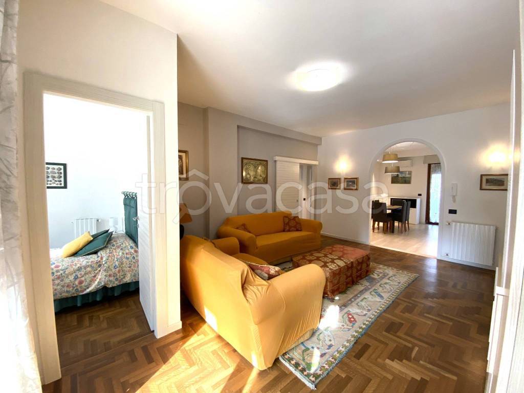 appartamento in vendita a Montecatini-Terme in zona Vico