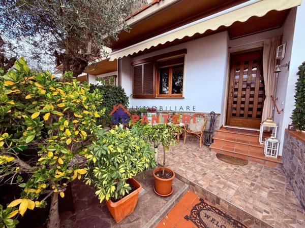 casa indipendente in vendita a Montecatini-Terme in zona Vico