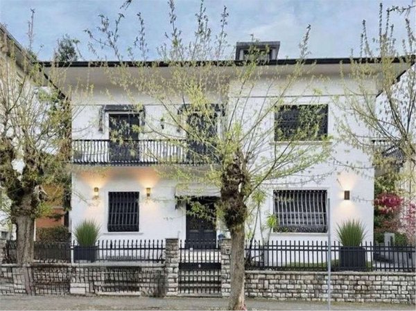 casa indipendente in vendita a Montecatini-Terme