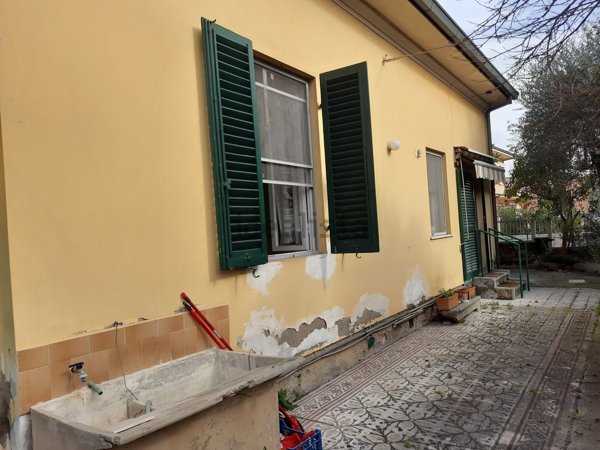 casa indipendente in vendita a Montecatini-Terme in zona Vico