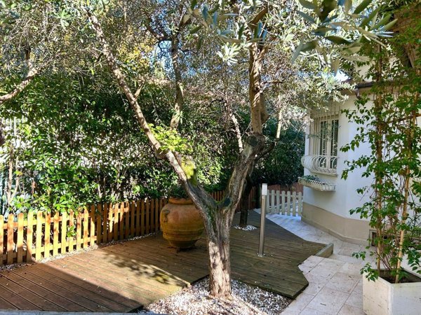 casa indipendente in vendita a Montecatini-Terme